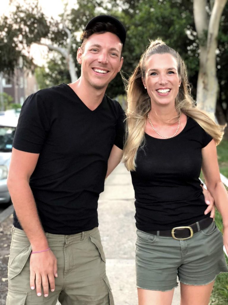 Die Autoren Bea Uhlenberg und Jan Carlo Ollig von Go Remote